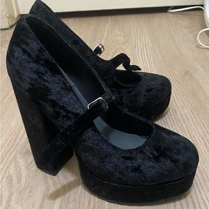 Size 9 Jeffrey Campbell black velvet platform heels